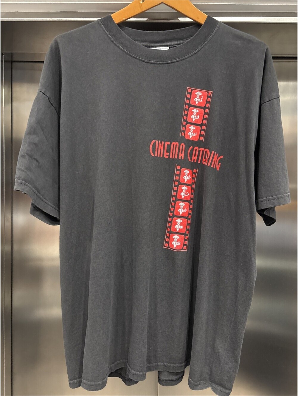 Vintage 00’s Blair Witch 2 Cinema Catering Promo shirt